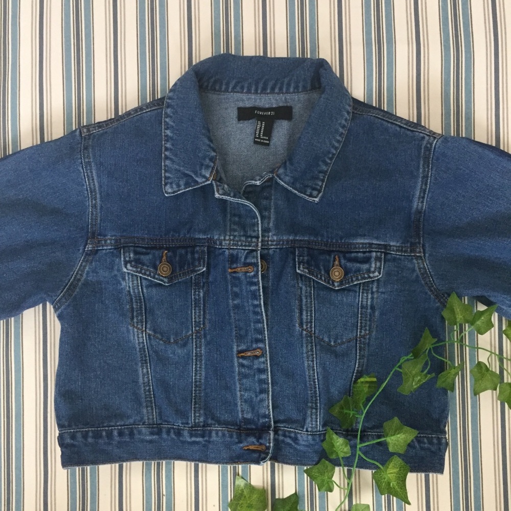NWOT Cropped Denim Jacket